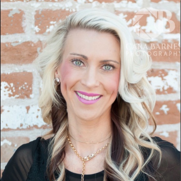 Meet your Posher, Tasha - Picture 1 of 1